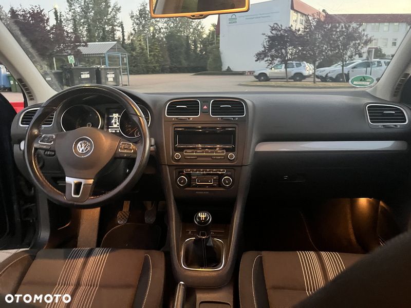 Volkswagen Golf 1.2 TSI MATCH - 19