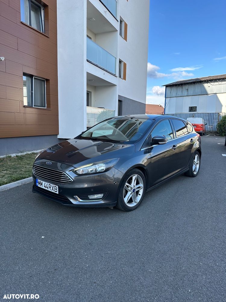 Ford Focus 1.6 TDCi DPF Titanium - 1