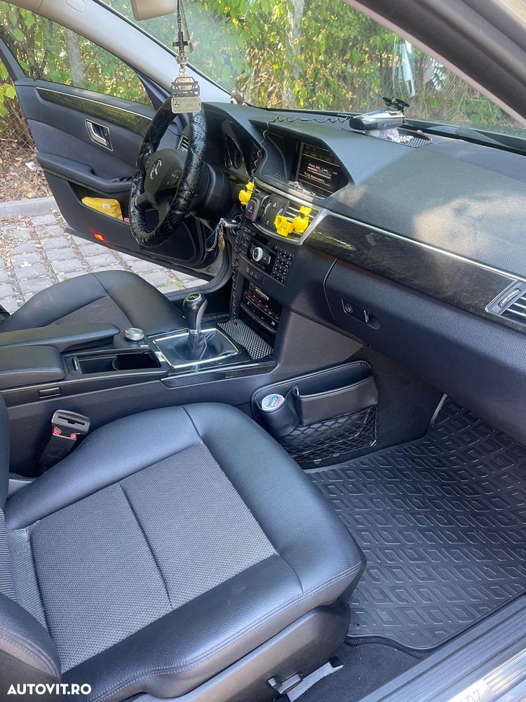 Mercedes-Benz E - 5
