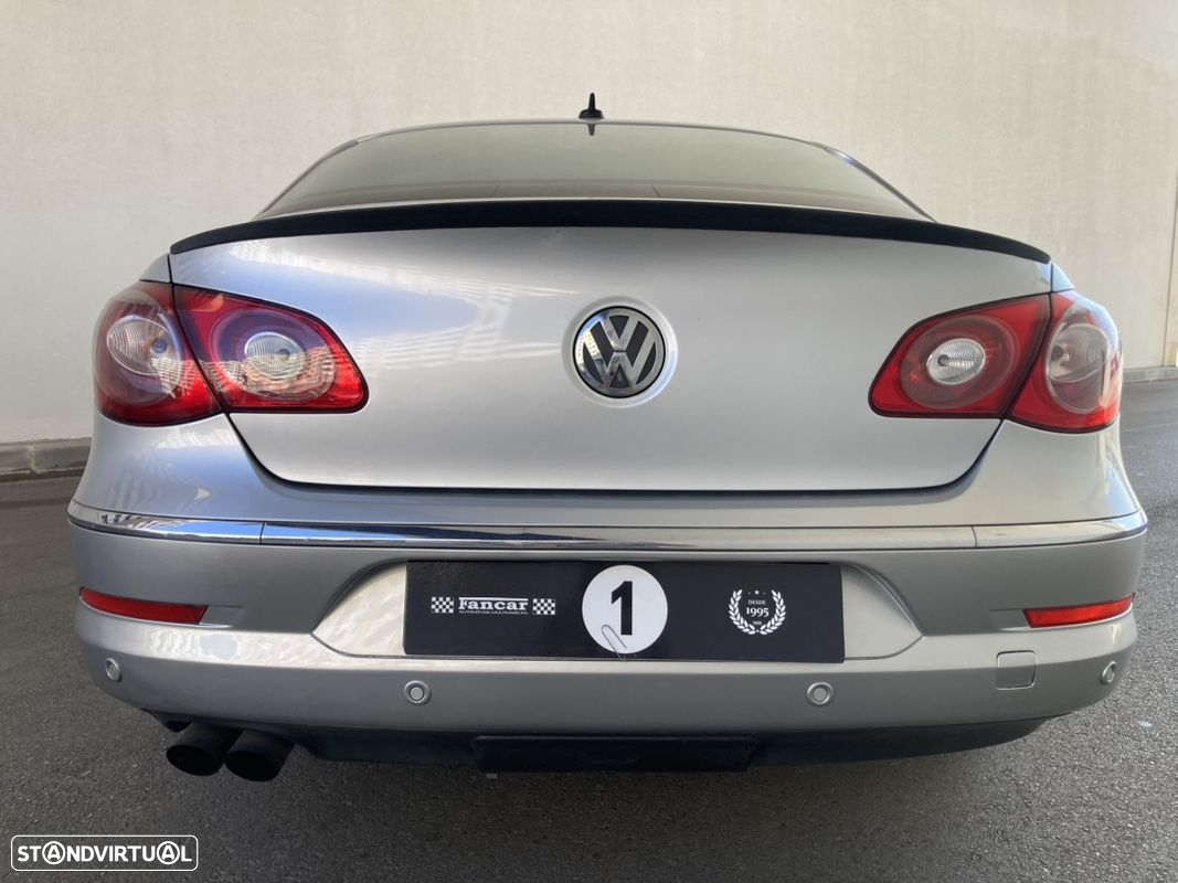 VW Passat CC 2.0 TDi BlueMotion - 8