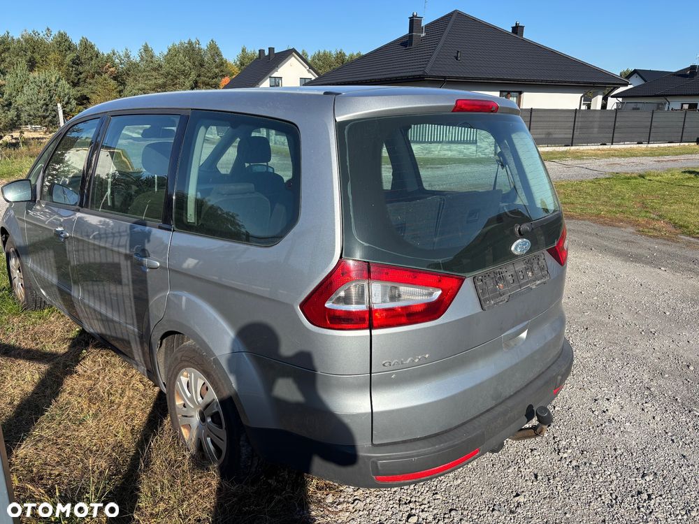 Ford Galaxy - 5