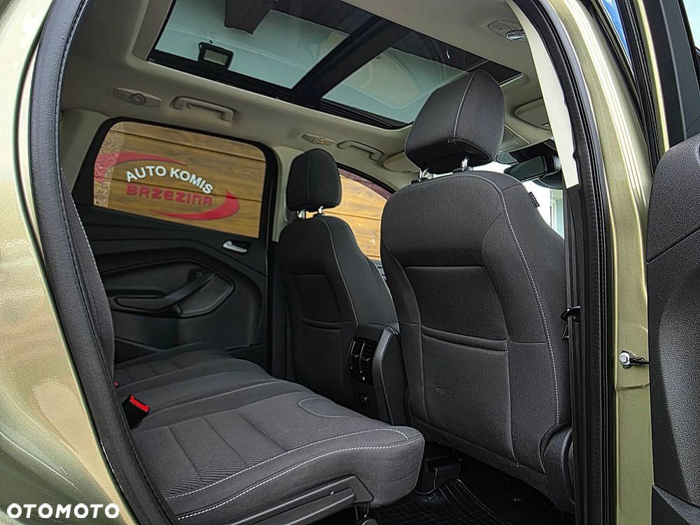 Ford Kuga 2.0 TDCi 4x4 Individual - 26