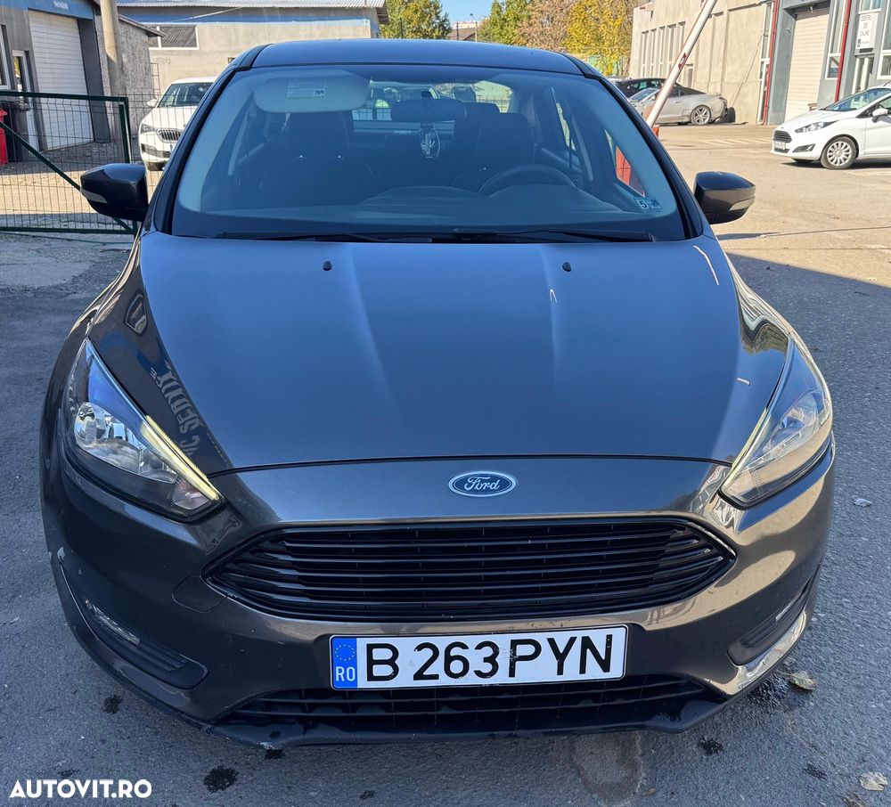 Ford Focus - 14