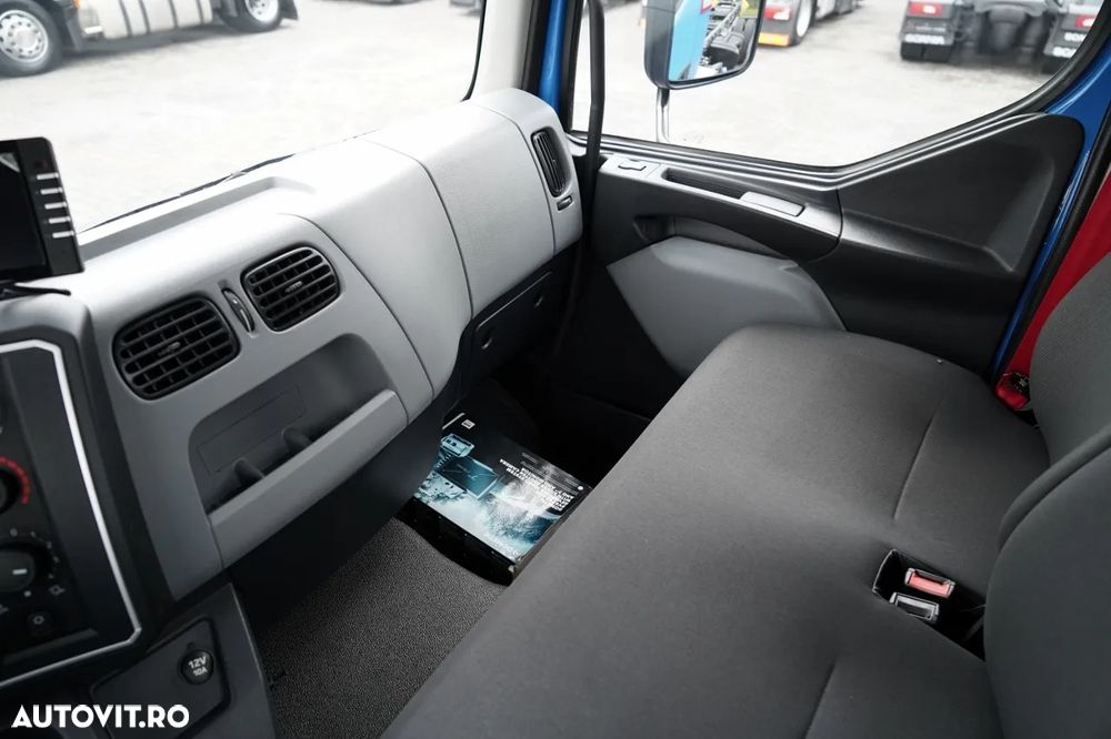 Renault D 240 / RETARDER / ȘASIU 6 M / NOU-NOUȚ / NEUTILIZAT - 32