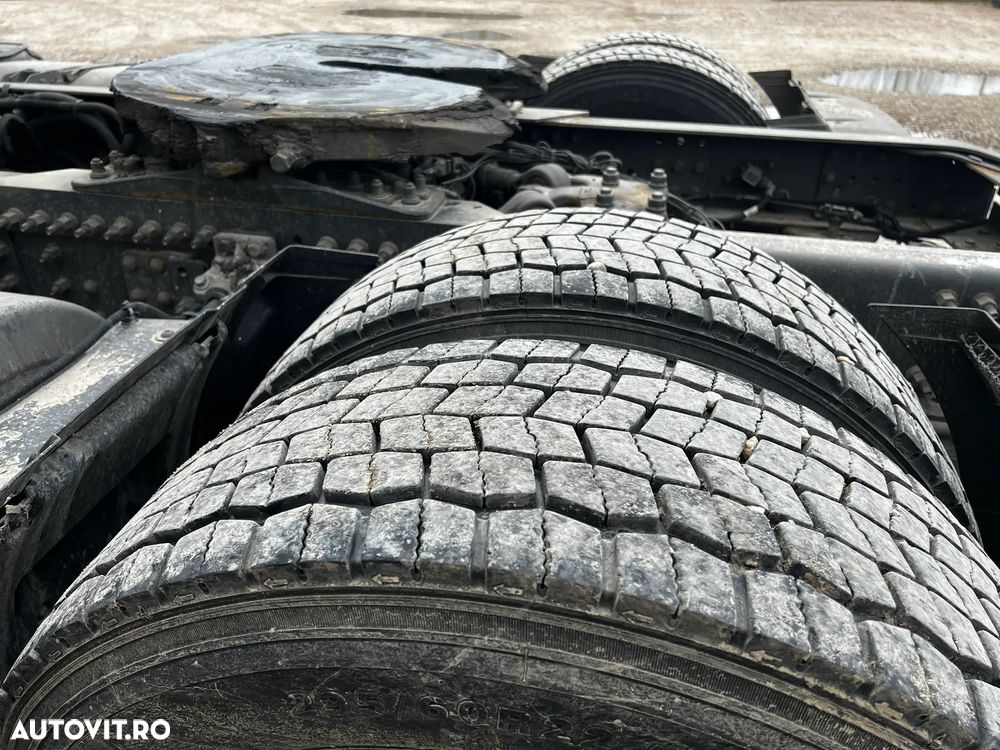 Volvo FH 460 Mega - 8