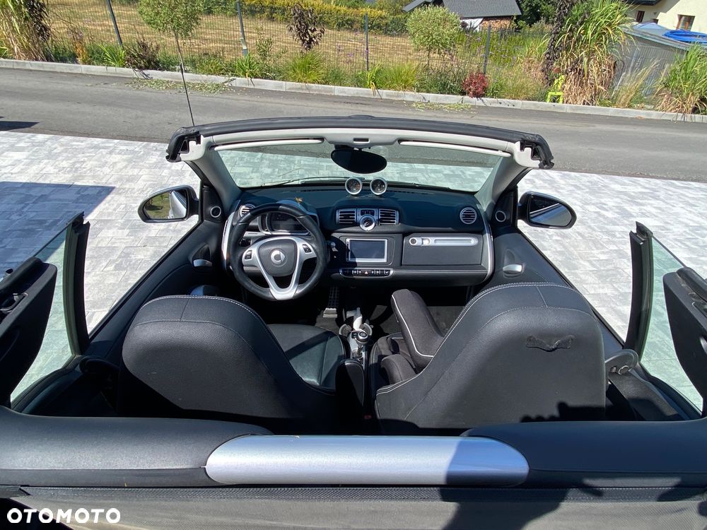Smart Fortwo cabrio softouch BRABUS Xclusive - 11