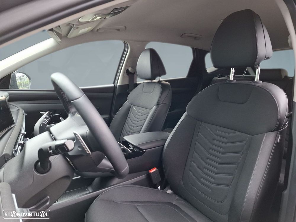 Hyundai Tucson 1.6 T-GDI PHEV e-Vanguard + TT — fotografia 6