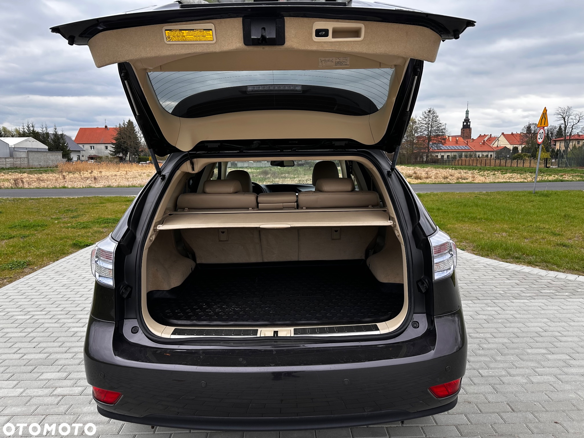 Lexus RX 450h Prestige - 12