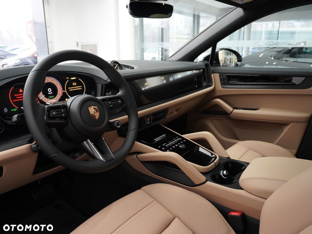 Porsche Cayenne - 23