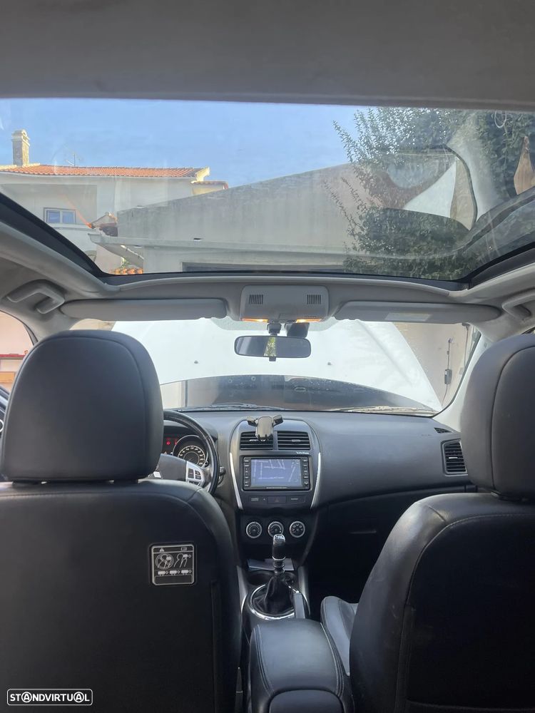 Mitsubishi ASX 1.8 DI-D Instyle NAVI - 10