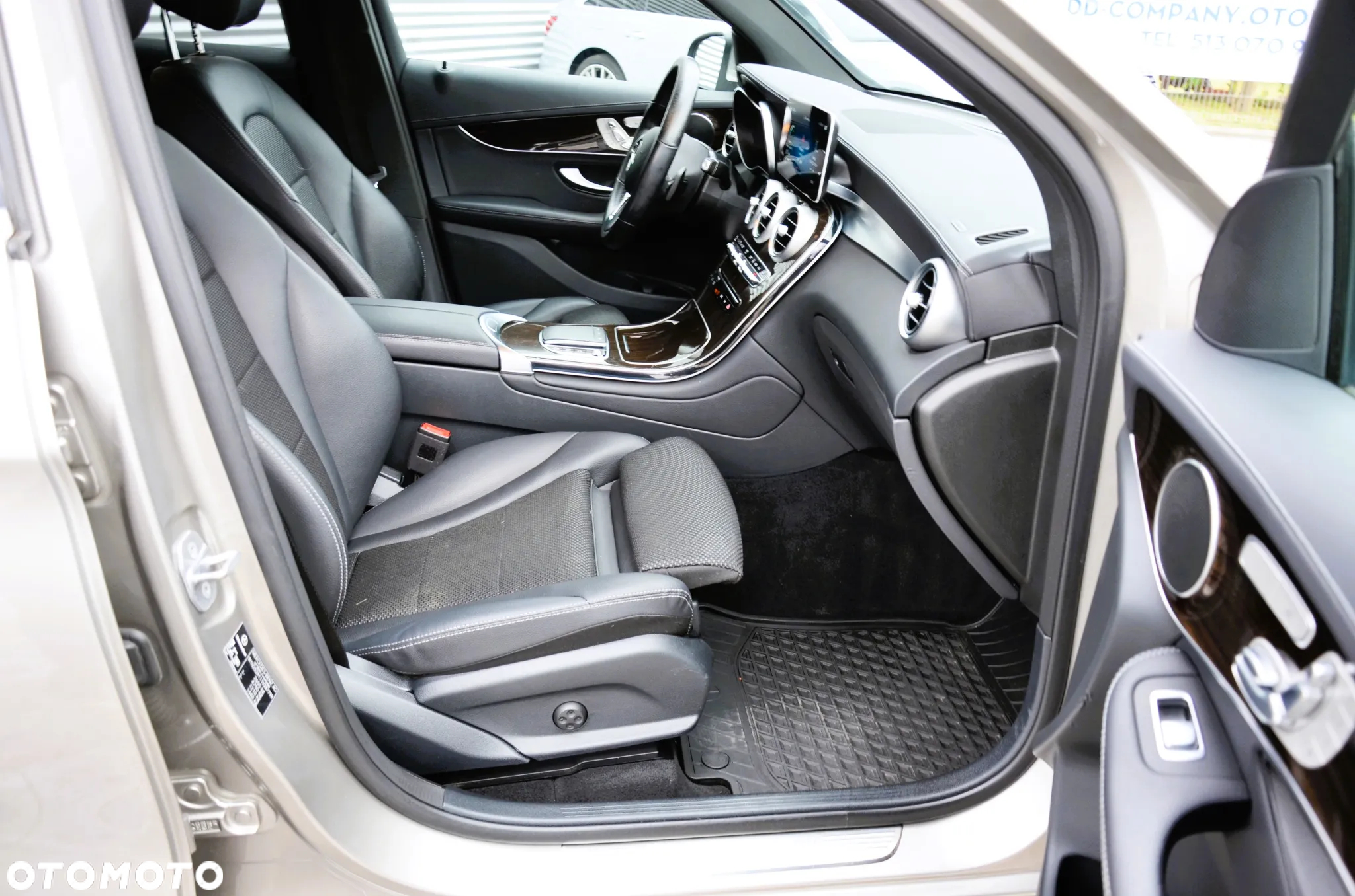 Mercedes-Benz GLC 300 de 4Matic 9G-TRONIC Exclusive - 19