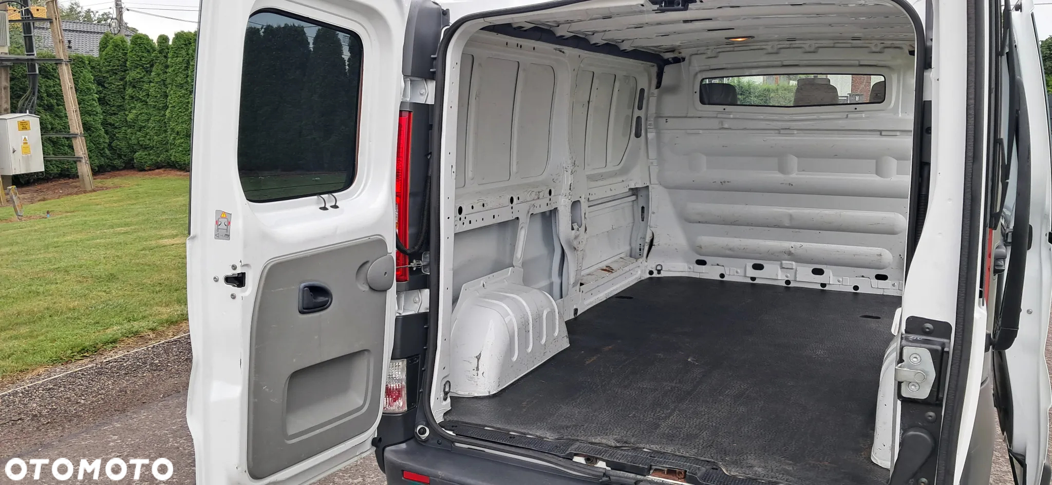 Renault Trafic T29 115 DCI - 20