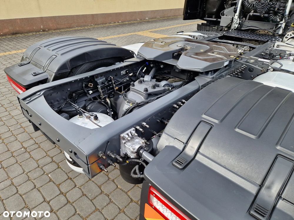 Volvo FH5 500 I-SAVE XXL ACC / MEGA / LOW DECK /  BOGATA WERSJA / JAK NOWY - 19