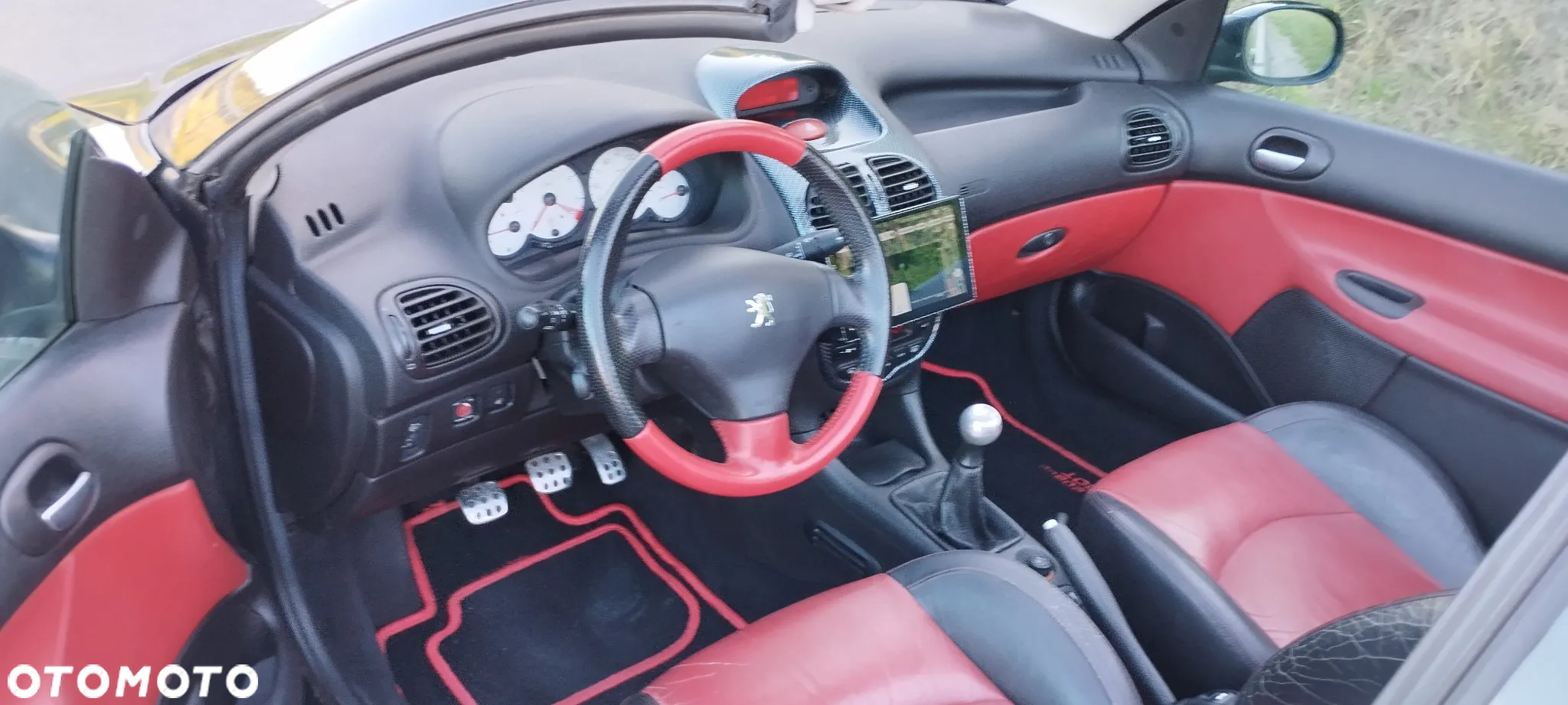 Peugeot 206 CC 1.6 - 15