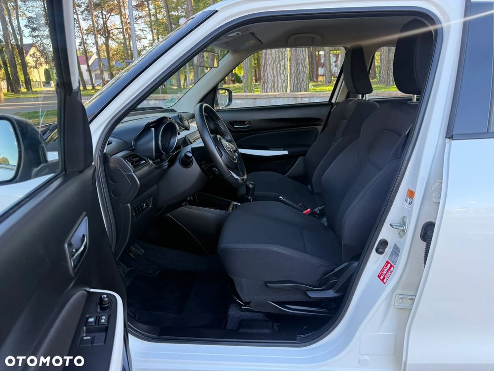 Suzuki Swift 1.2 Dualjet Club - 26