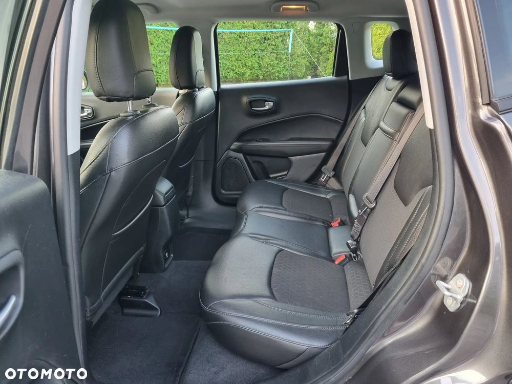Jeep Compass 1.4 TMair Night Eagle FWD S&S - 27