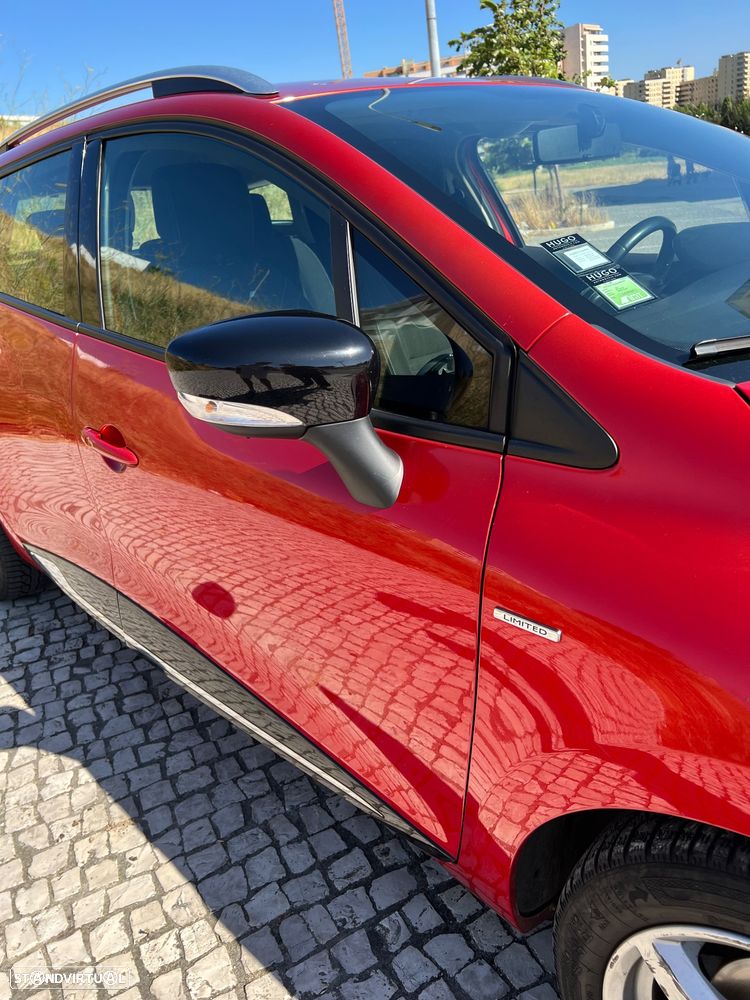 Renault Clio Sport Tourer - 18