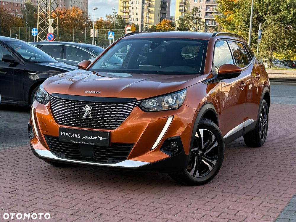 Peugeot 2008 1.5 BlueHDi Allure S&S - 4