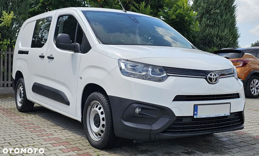 Toyota ProAce Kombi 1.5 D-4D Medium 2,6t - 1