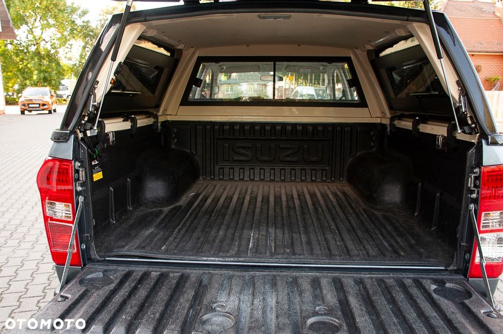 Isuzu D-Max 2.5 EC LS+ - 7