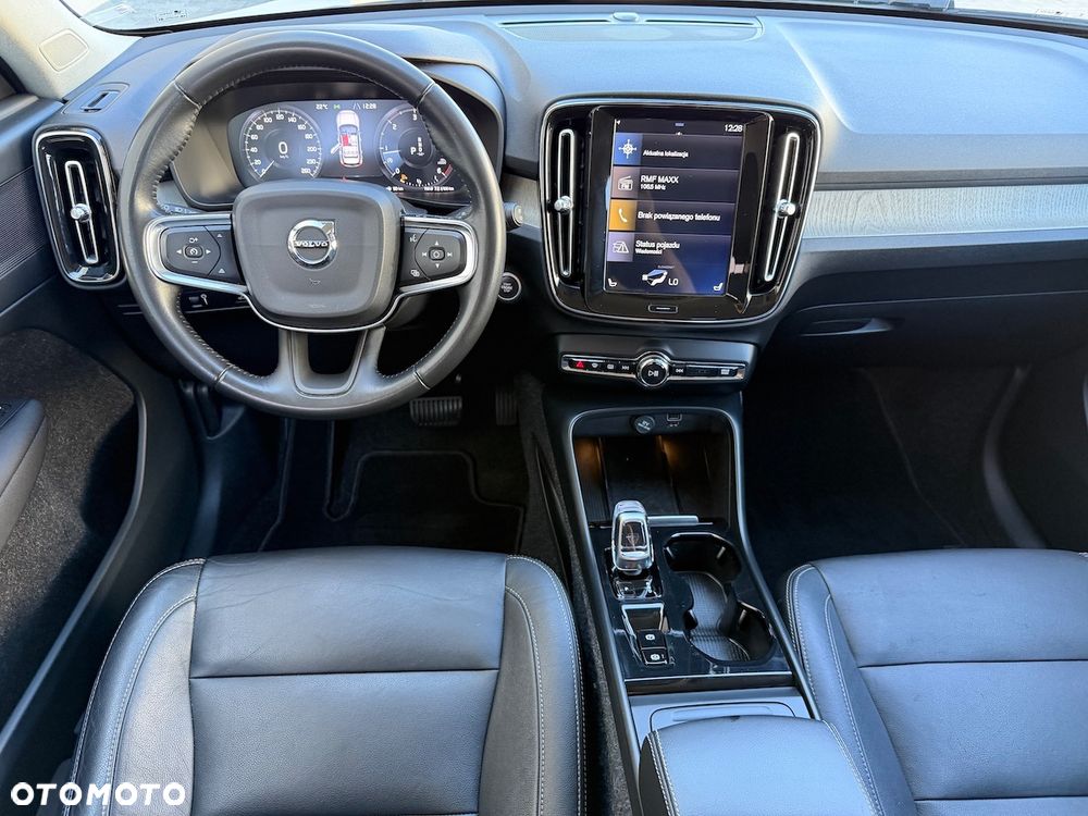 Volvo XC 40 D3 SCR Inscription - 11