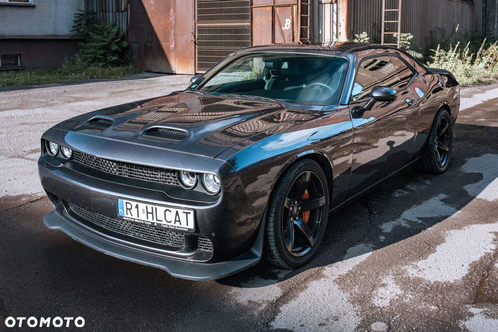 Dodge Challenger 6.2 Hellcat - 9