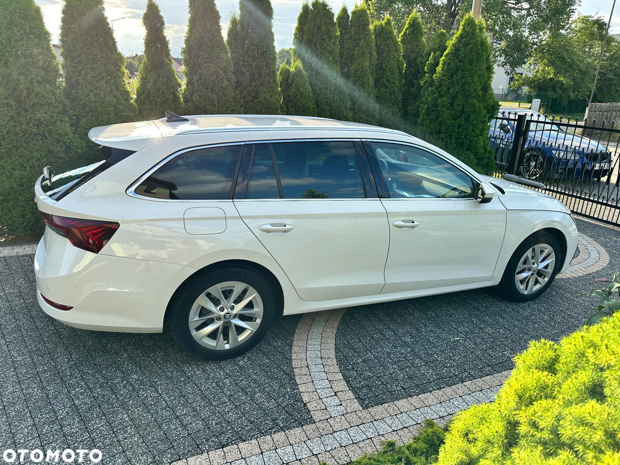 Skoda Octavia 2.0 TDI DSG Style - 4