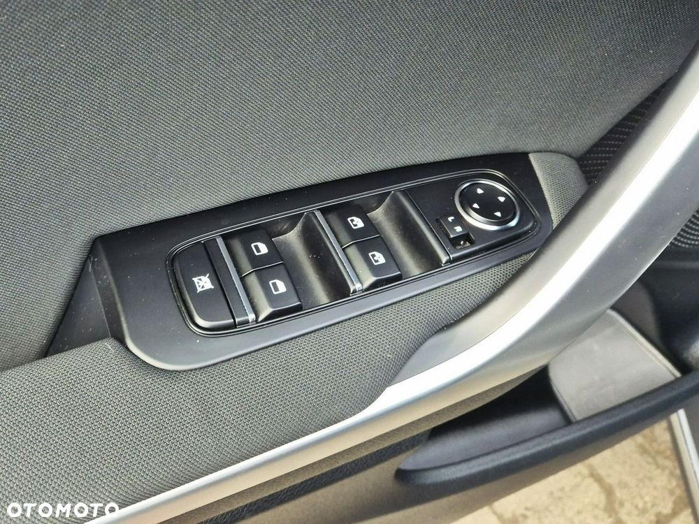Kia XCeed 1.5 T-GDI M DCT - 13