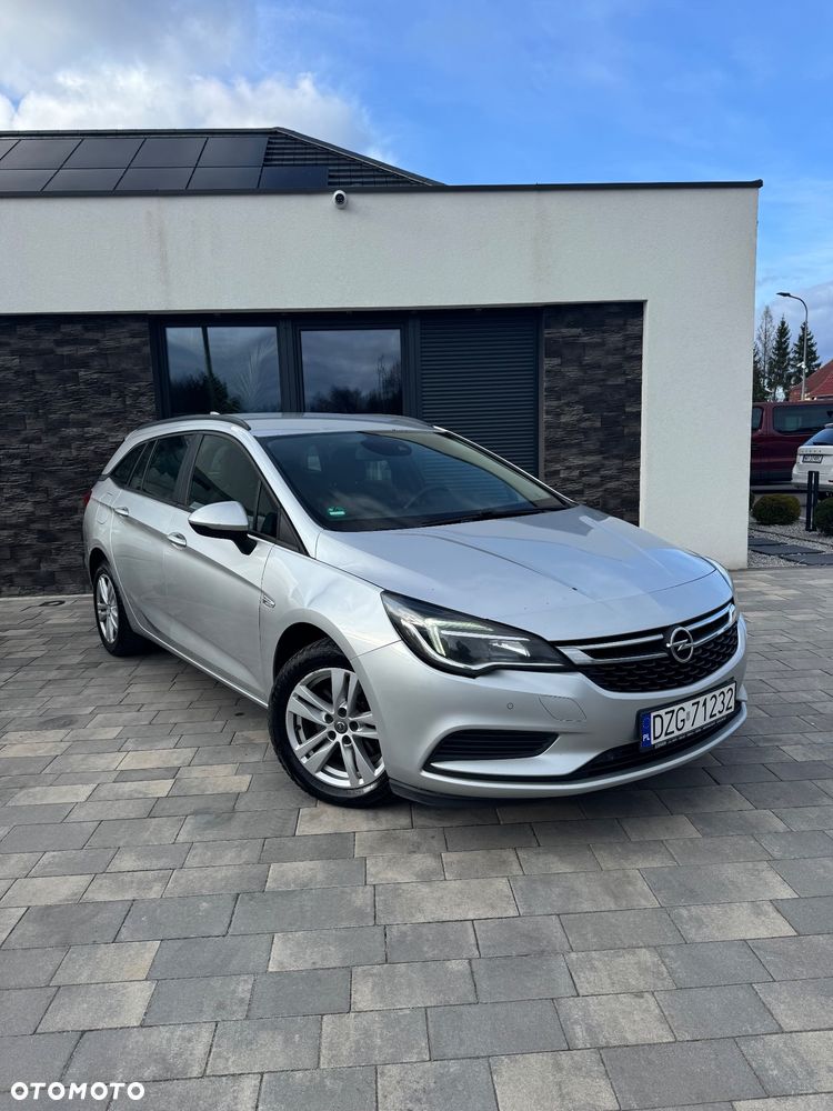 Opel Astra 1.6 D (CDTI) Automatik Innovation - 9