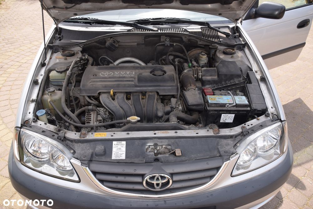 Toyota Avensis 1.6 VVT-i Terra - 24