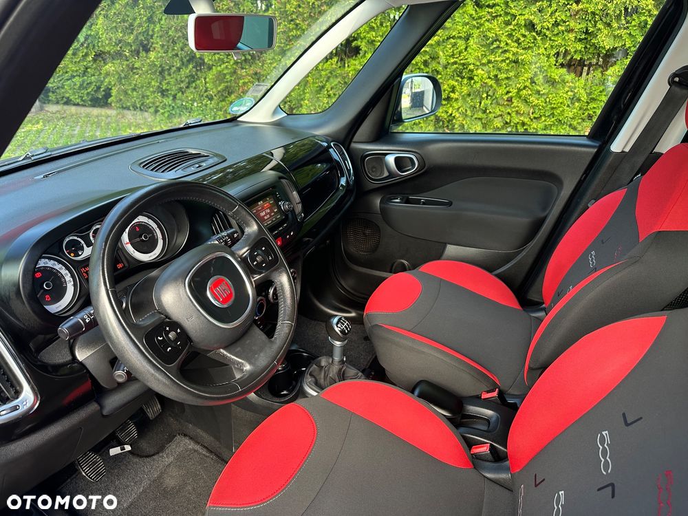 Fiat 500L 1.4 T-Jet 16V Lounge - 19