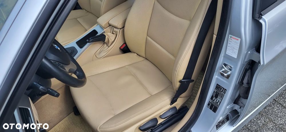 BMW Seria 3 - 15