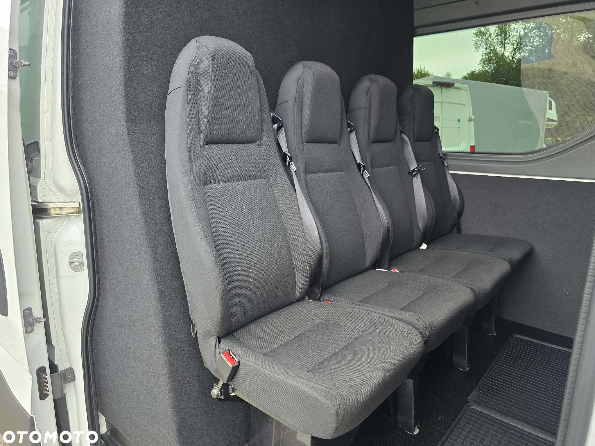 Iveco DAILY 35S18 BRYGADÓWKA - 23