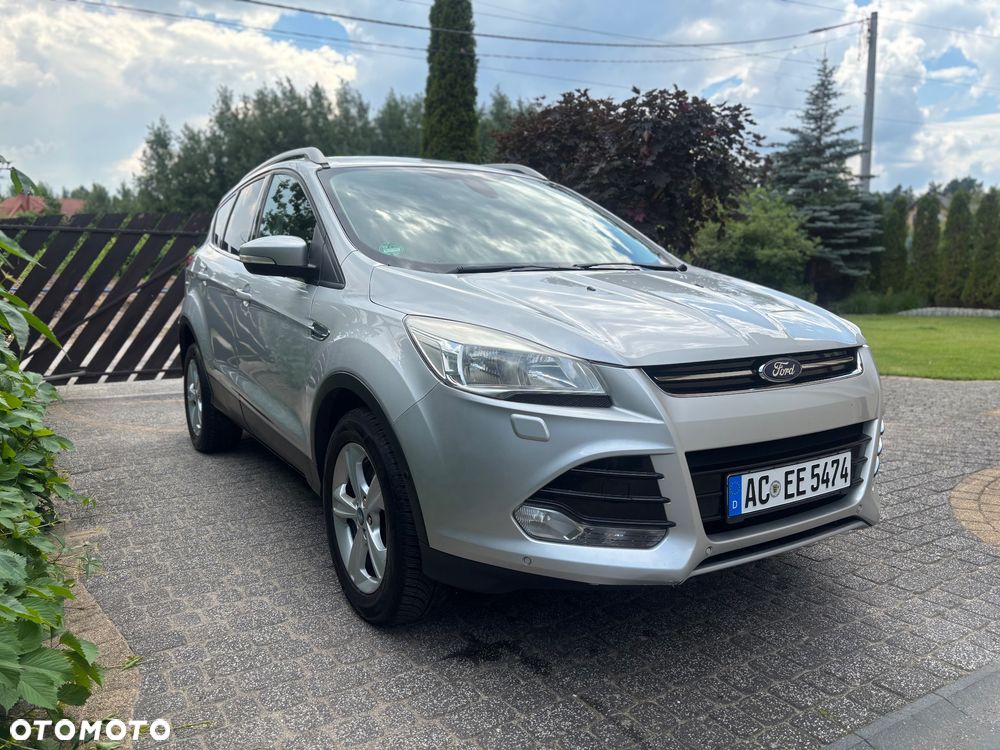 Ford Kuga 2.0 TDCi 2x4 Titanium - 7