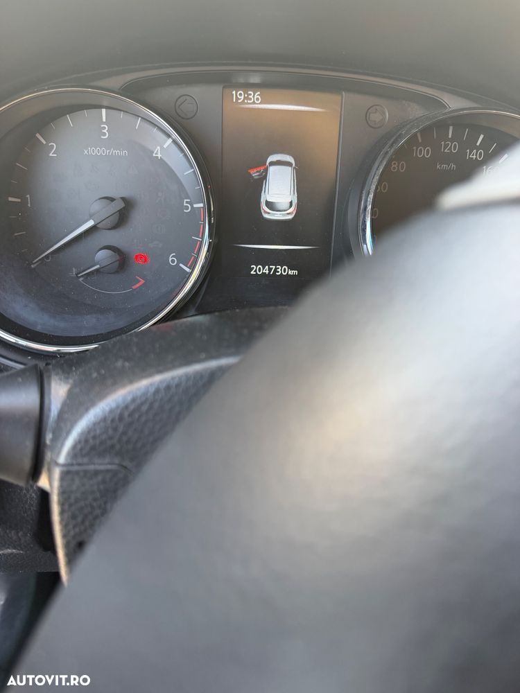 Nissan Qashqai 1.5 DCI Start/Stop Tekna - 6