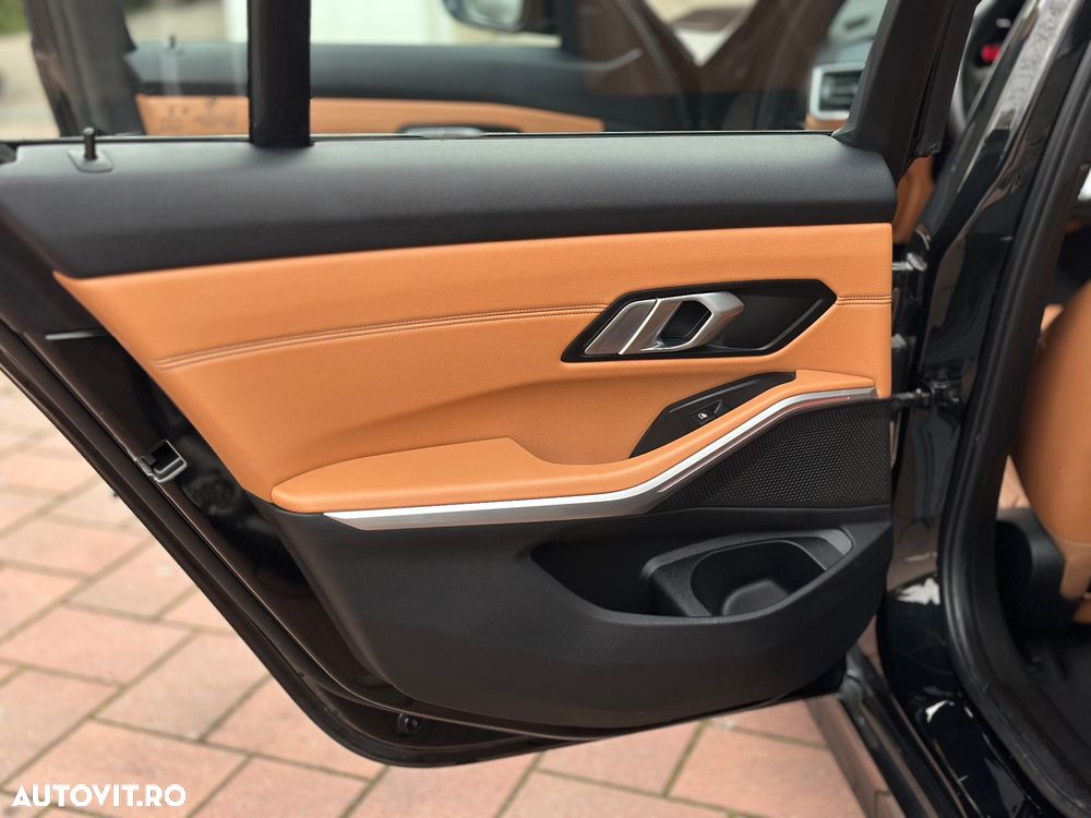 BMW Seria 3 330e Aut. - 21