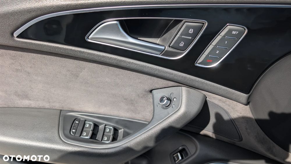 Audi A6 Avant 2.0 TDI Quattro S tronic - 12