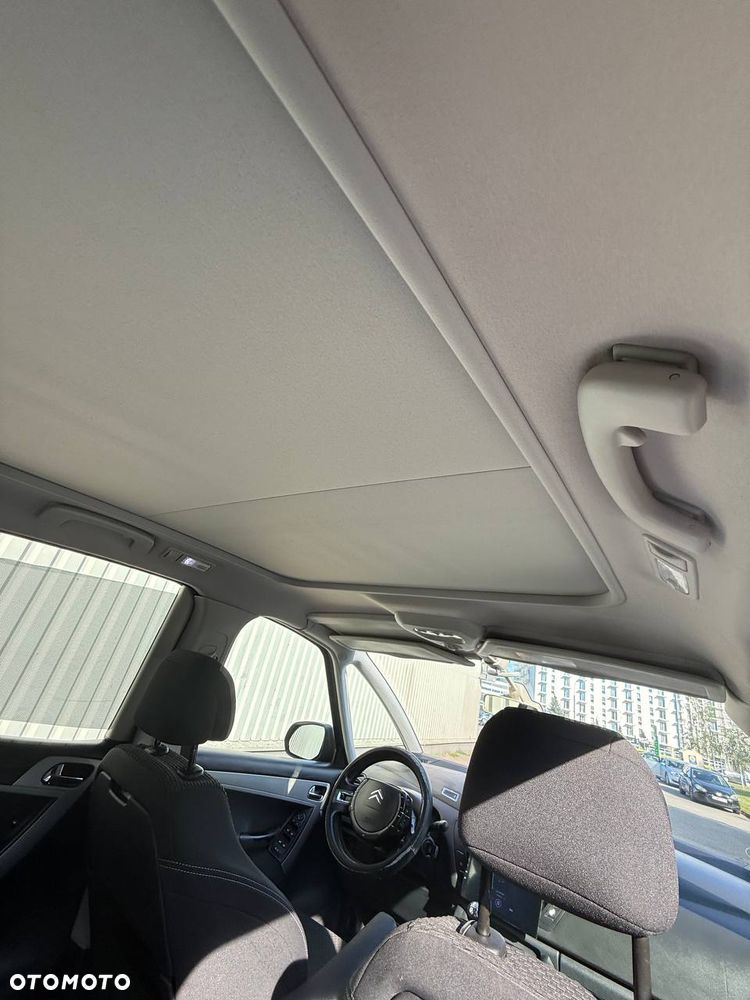 Citroën C4 Picasso 1.8i X - 7