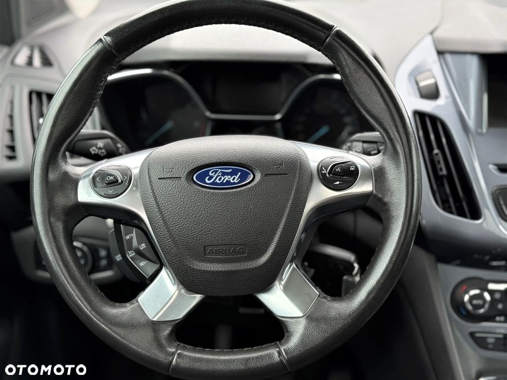 Ford Tourneo Connect 1.5 TDCi Titanium - 16