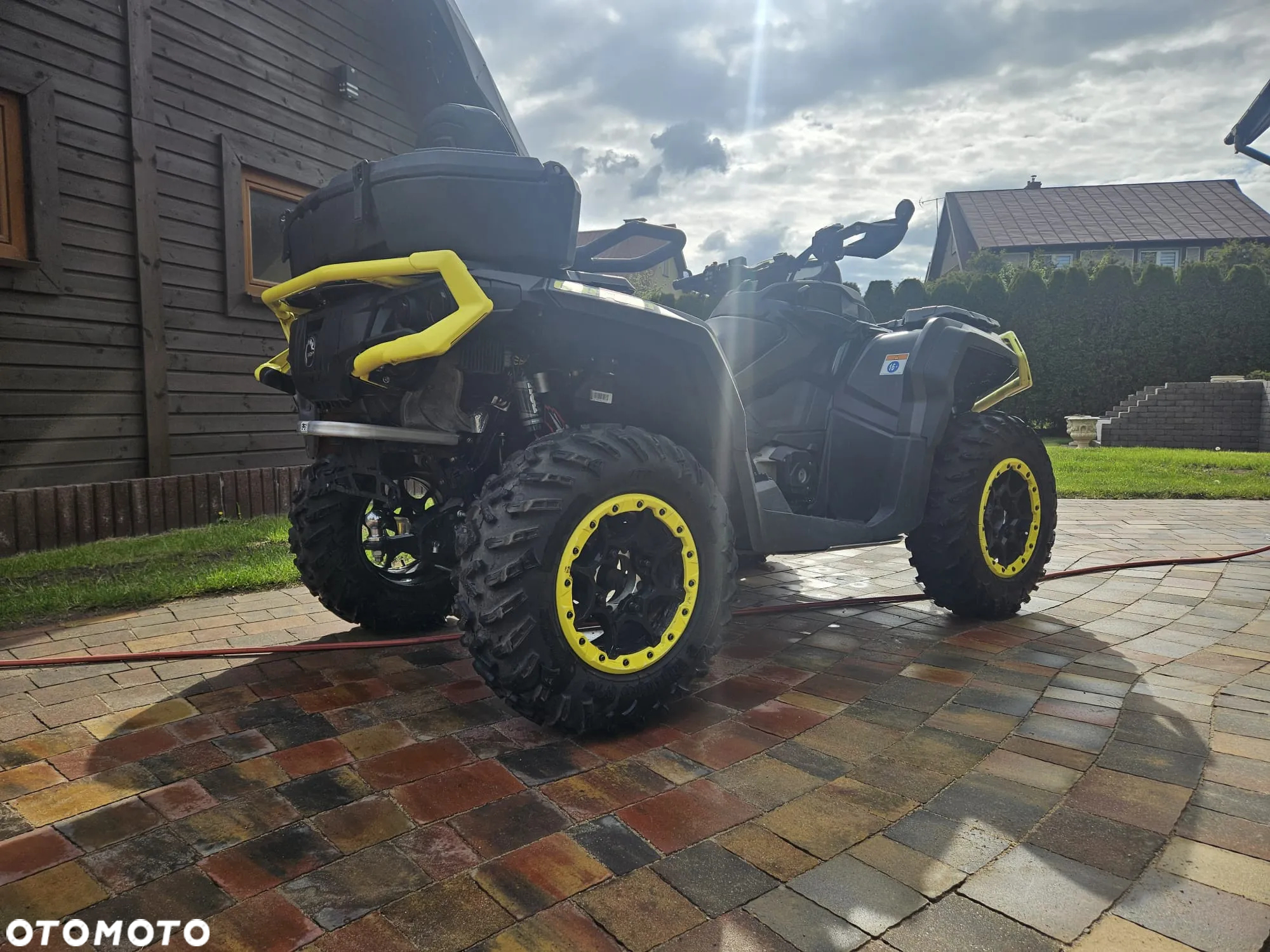 Can-Am Outlander Max