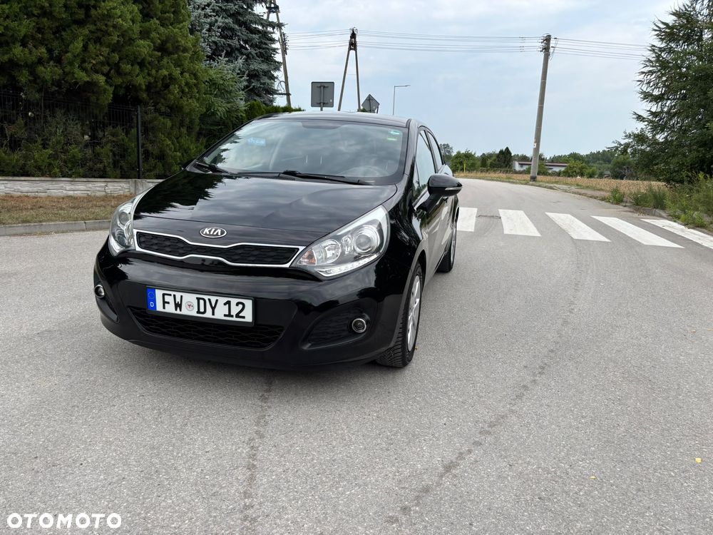 Kia Rio 1.2 Dream Team Edition - 10