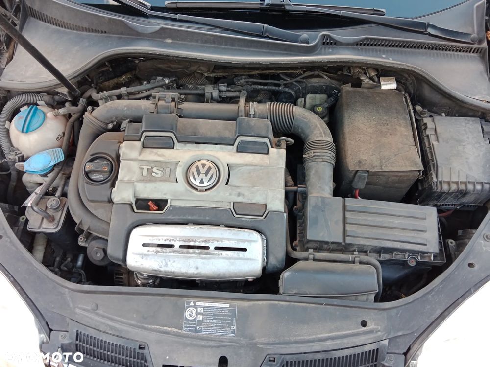 Volkswagen Golf - 12