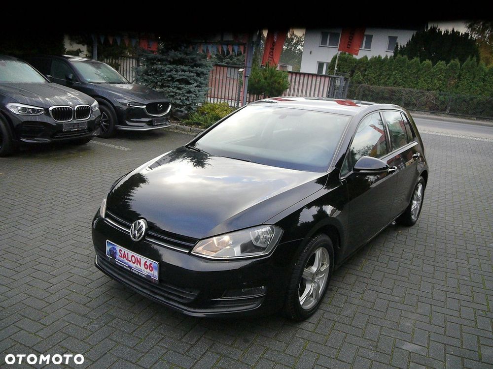 Volkswagen Golf 1.6 TDI BlueMotion Comfortline - 4