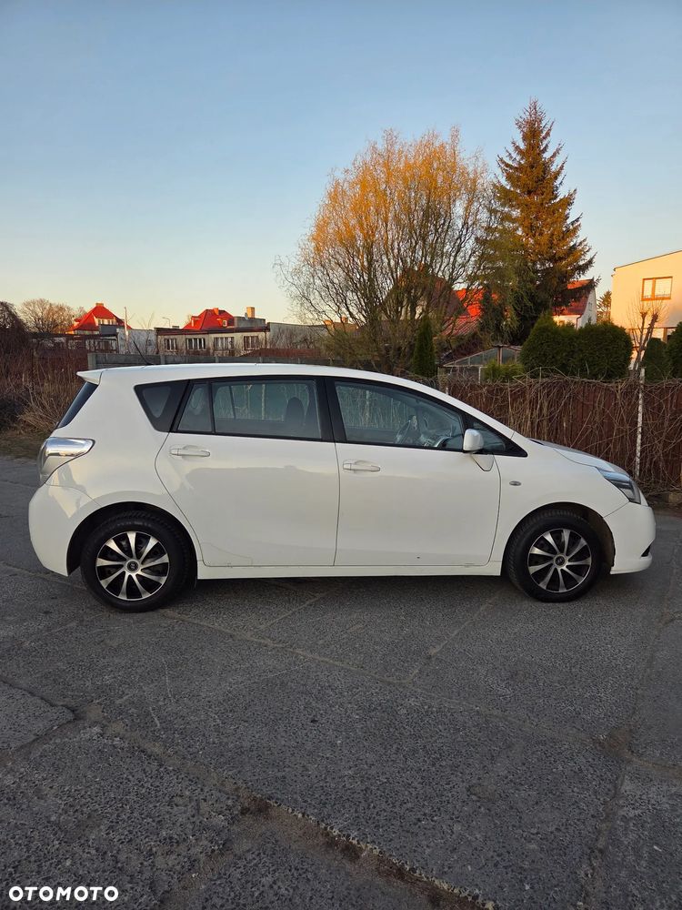 Toyota Verso 1.6 Luna - 6