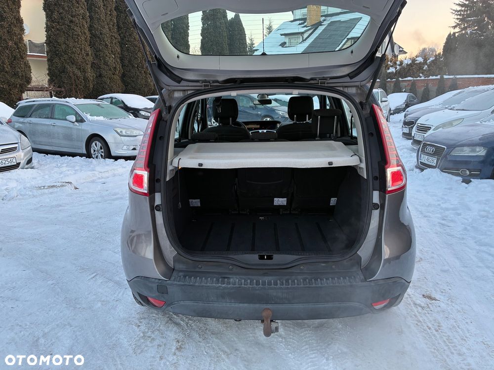 Renault Scenic 1.6 16V 110 Expression - 10