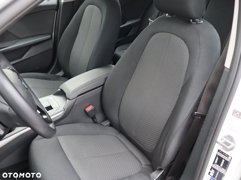 BMW Seria 1 118i Advantage - 8