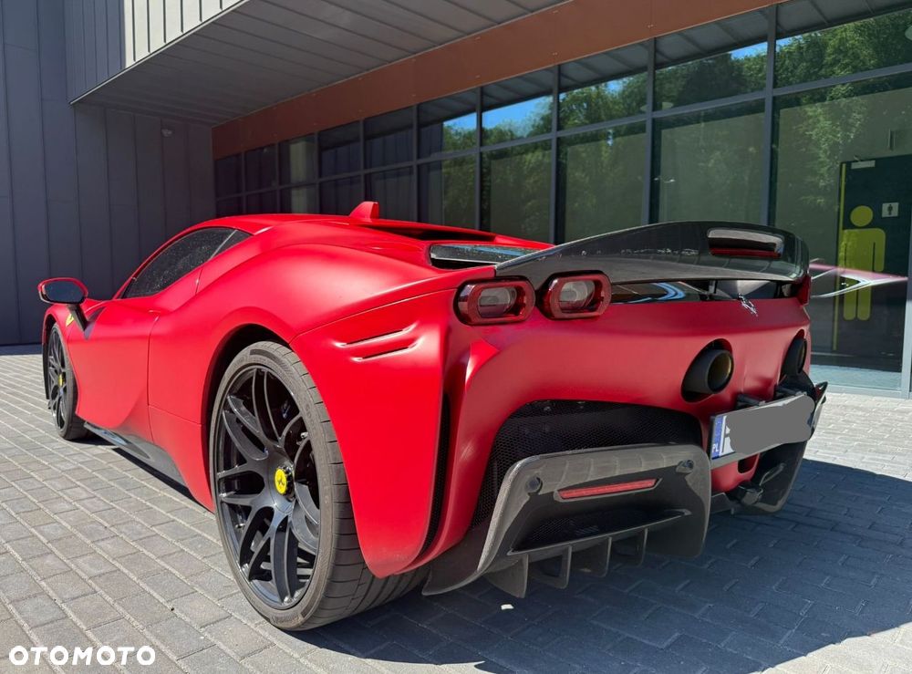 Ferrari SF90 Stradale - 3