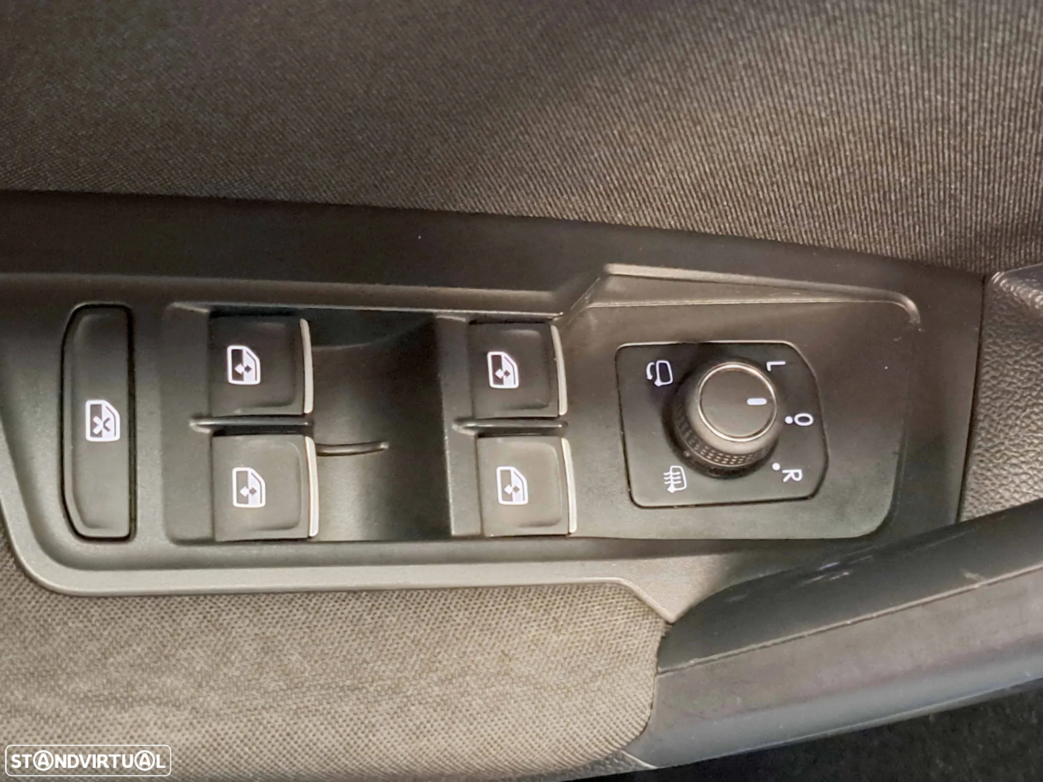 VW Tiguan Allspace 2.0 TDI Confortline DSG - 11