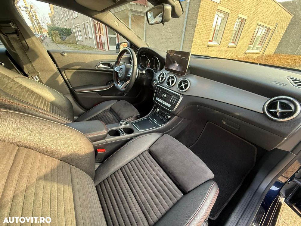 Mercedes-Benz CLA - 10