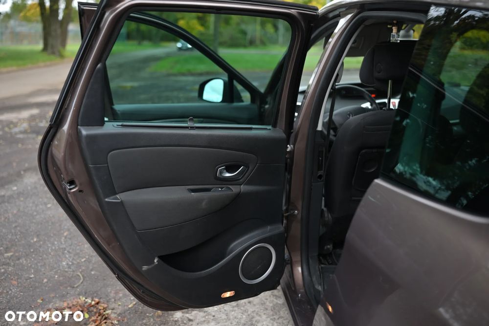 Renault Scenic 1.9 dCi Confort Expression - 33